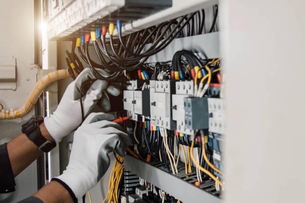 Best Licensed Electrician  in Youngstown, NY